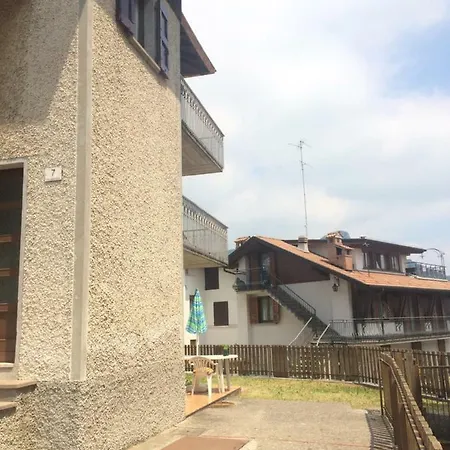 Casa Camozzi شقة *